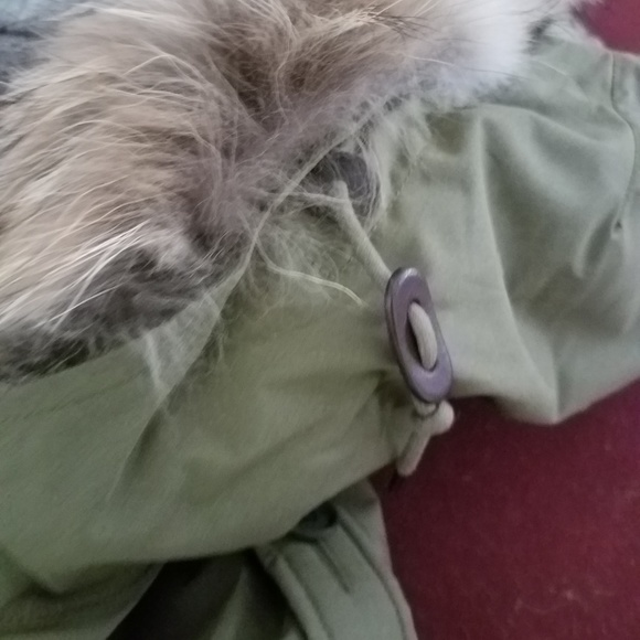 Mens Burberry brit with fur liner - Picture 2 of 8